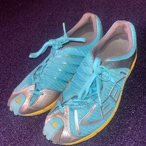 Keen Turquoise and Gray Athletic Shoes
